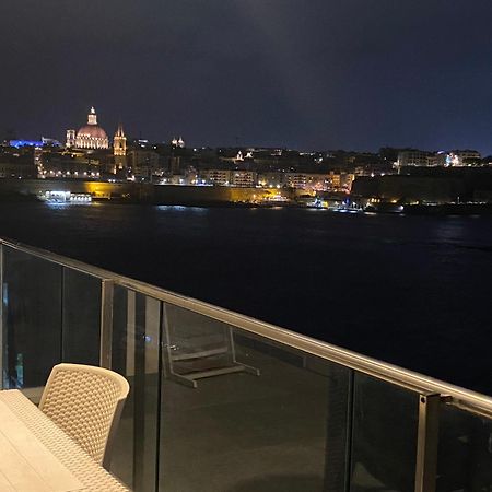 Sliema Seaview & Seafront- Apt 9, 49 Tigne Point Mansions Dış mekan fotoğraf