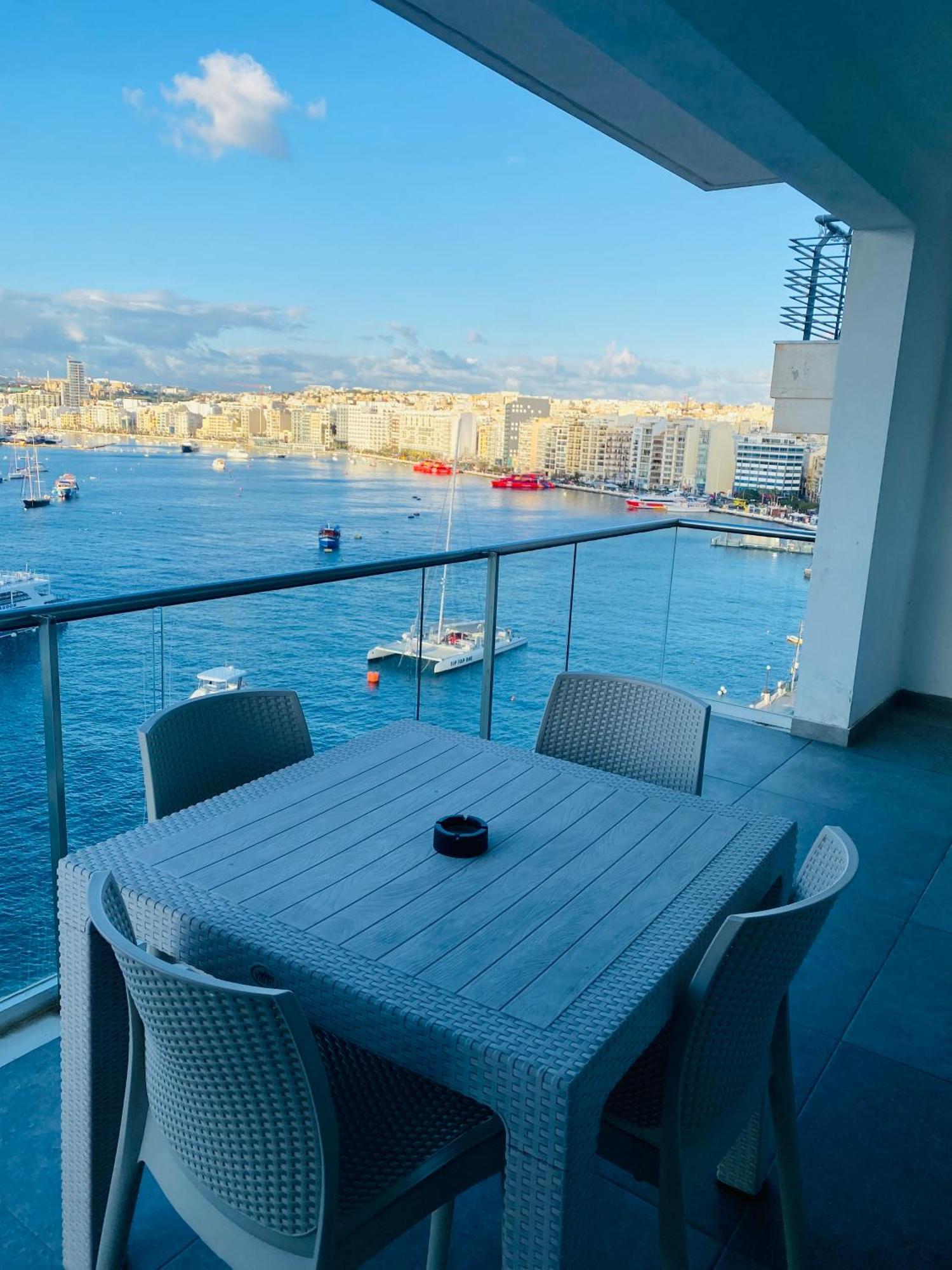 Sliema Seaview & Seafront- Apt 9, 49 Tigne Point Mansions Dış mekan fotoğraf